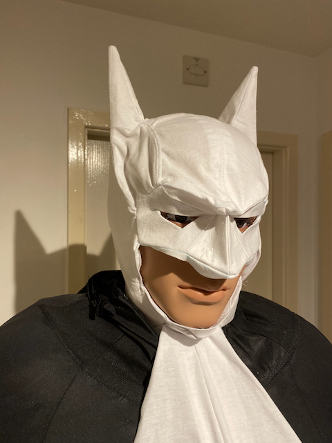 white-cowl-15