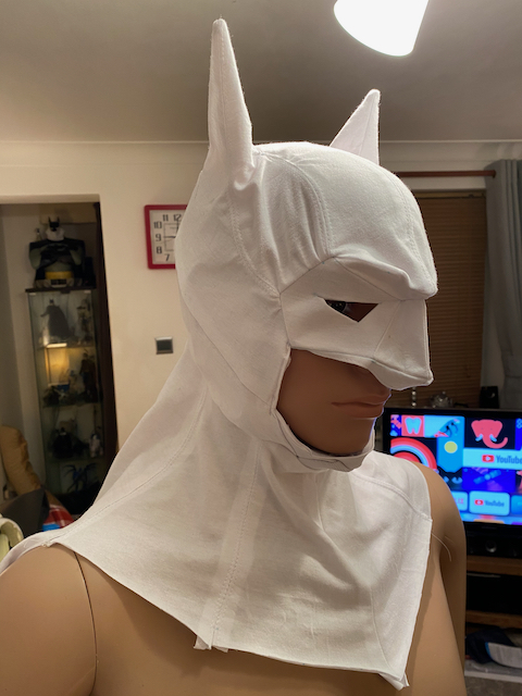 white-cowl-18